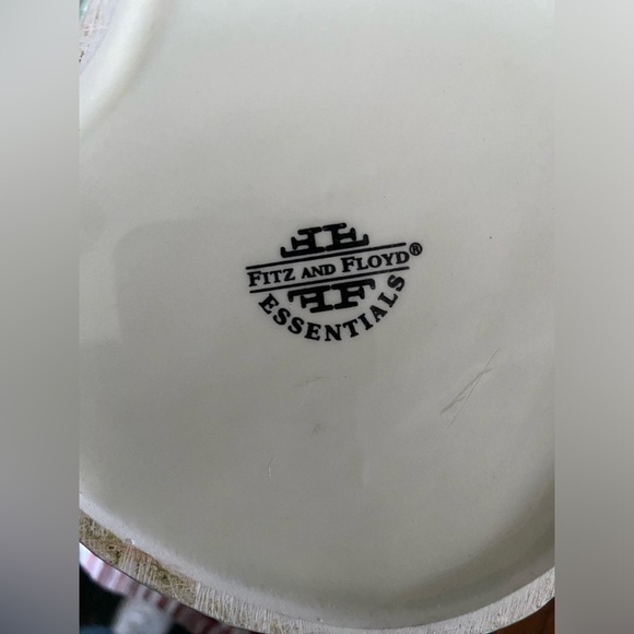 Fits & Floyd vintage pig playing tennis cookie candy jar - Picture 3 of 7